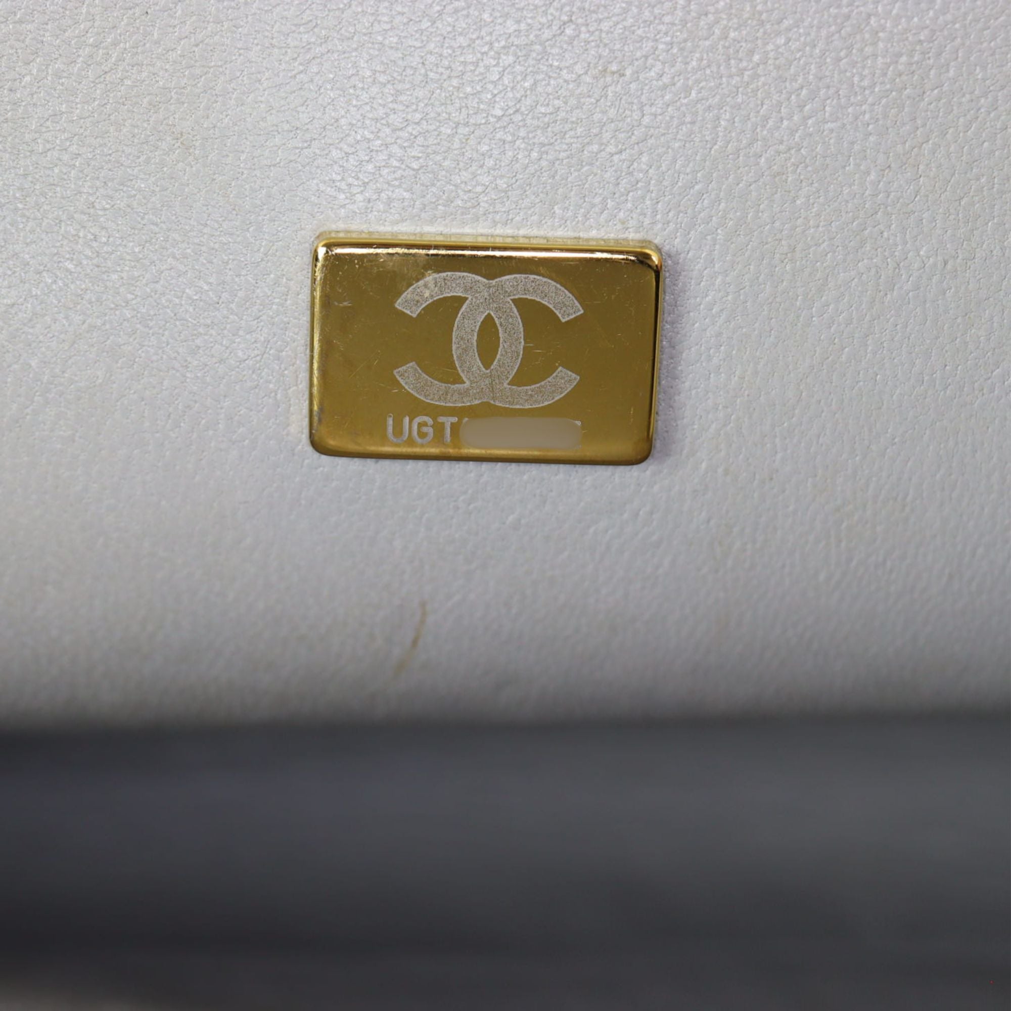 Chanel Boy Old Medium