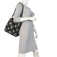 Louis Vuitton NeoNoe MM Monogram Empreinte Giant Bicolour