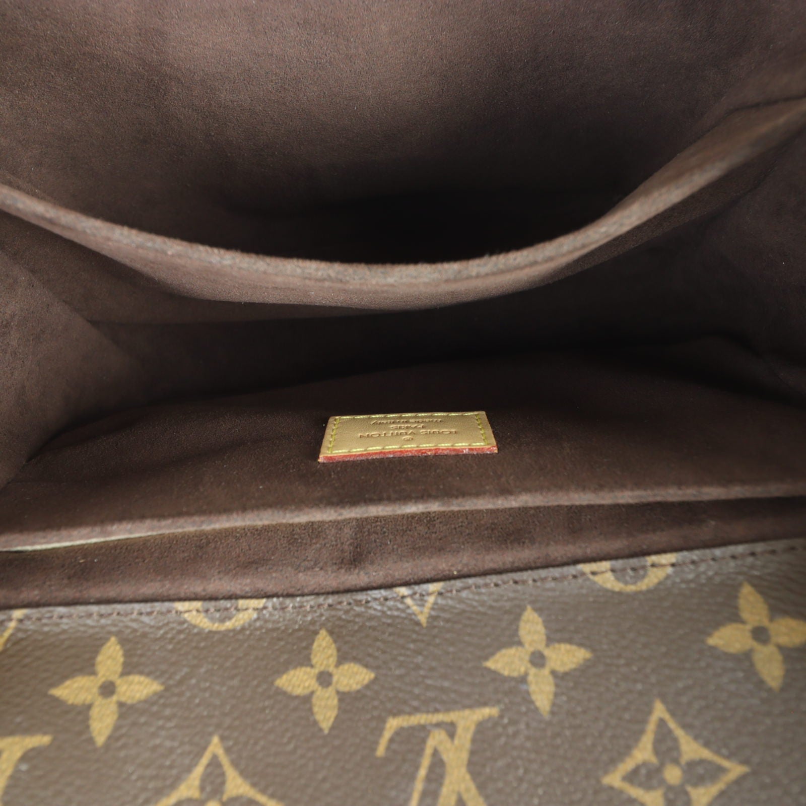 Louis Vuitton Pochette Metis Monogram