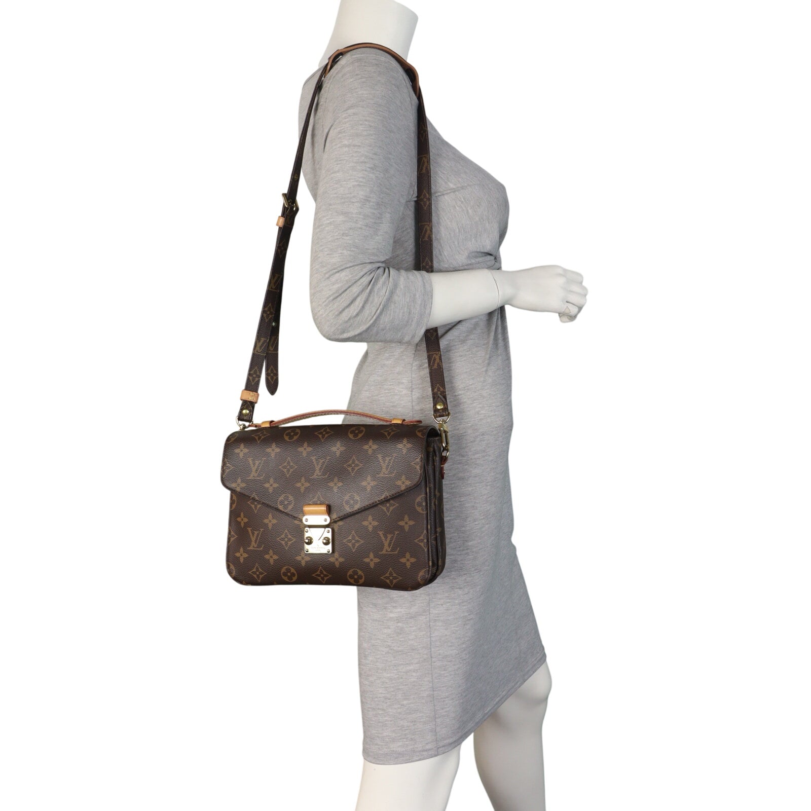 Louis Vuitton Pochette Metis Monogram