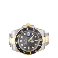 Rolex Oyster Perpetual Submariner Date 40mm Watch