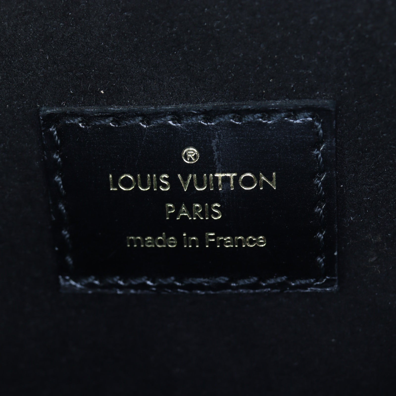 Louis Vuitton Pochette Metis Monogram Reverse
