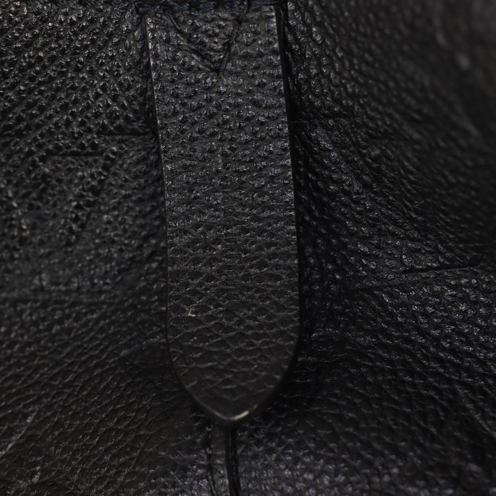 Louis Vuitton NeoNoe MM Monogram Empreinte