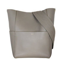 Celine Seau Sangle Bucket Bag_IMG_5560.jpeg