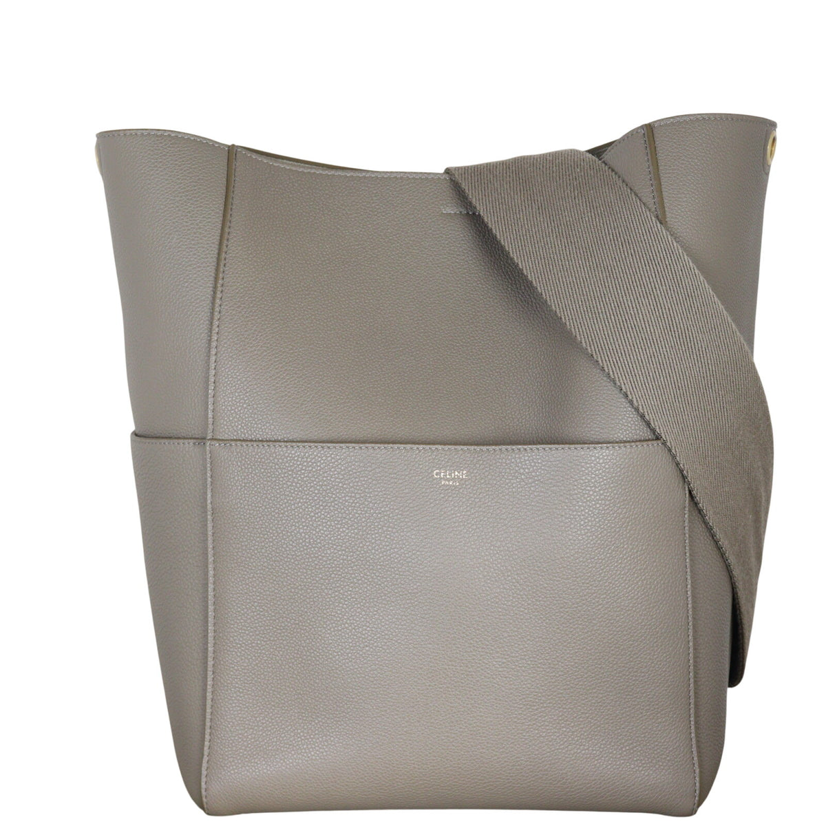 Celine Seau Sangle Bucket Bag_IMG_5560.jpeg