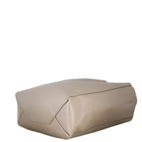 Celine Vertical Cabas Tote Small_IMG_2947.jpeg