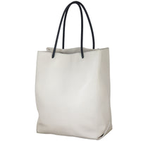 Chanel 31 Rue Cambon Essential Shopping Tote_IMG_9853.jpeg