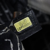 Chanel 31 Rue Cambon Essential Shopping Tote_IMG_9858.jpg