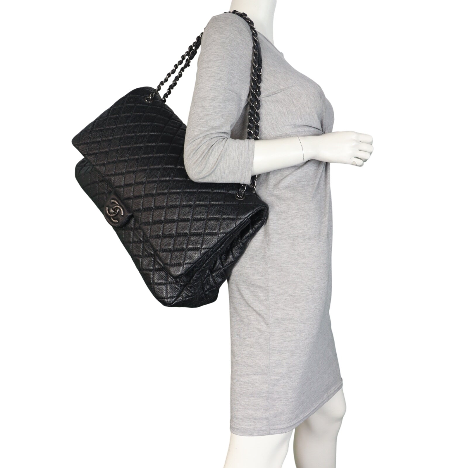 Chanel Airline XXL Travel Flap Bag_IMG_6667.jpeg