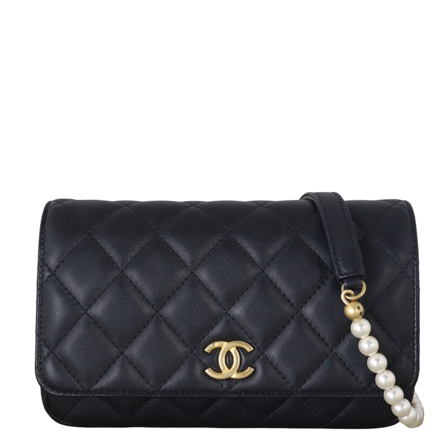 Chanel All About Pearls Wallet on Chain_IMG_5316.jpg