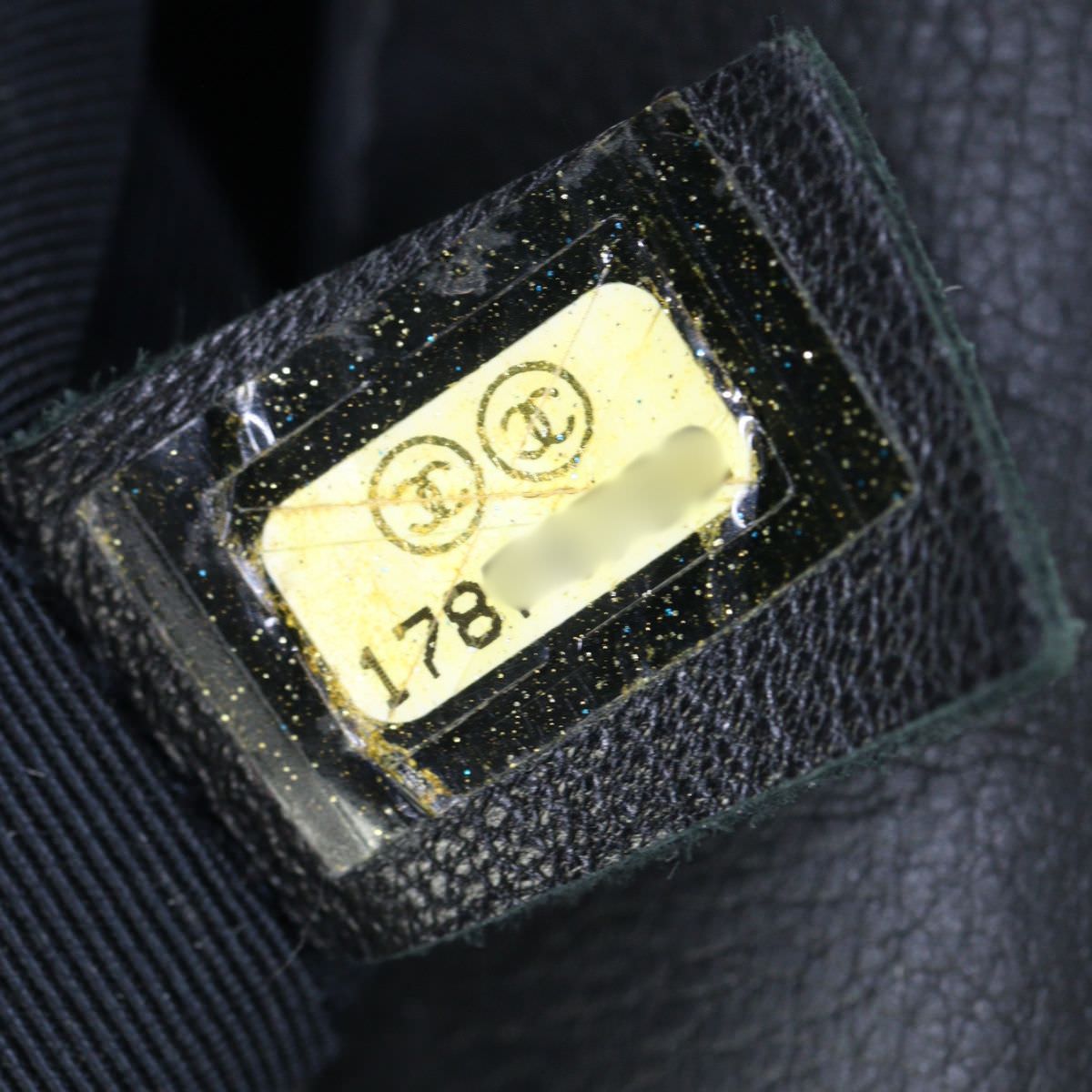 Chanel Boy Large_IMG_3731.jpg