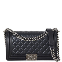 Chanel Boy Old Medium_IMG_2586.jpeg