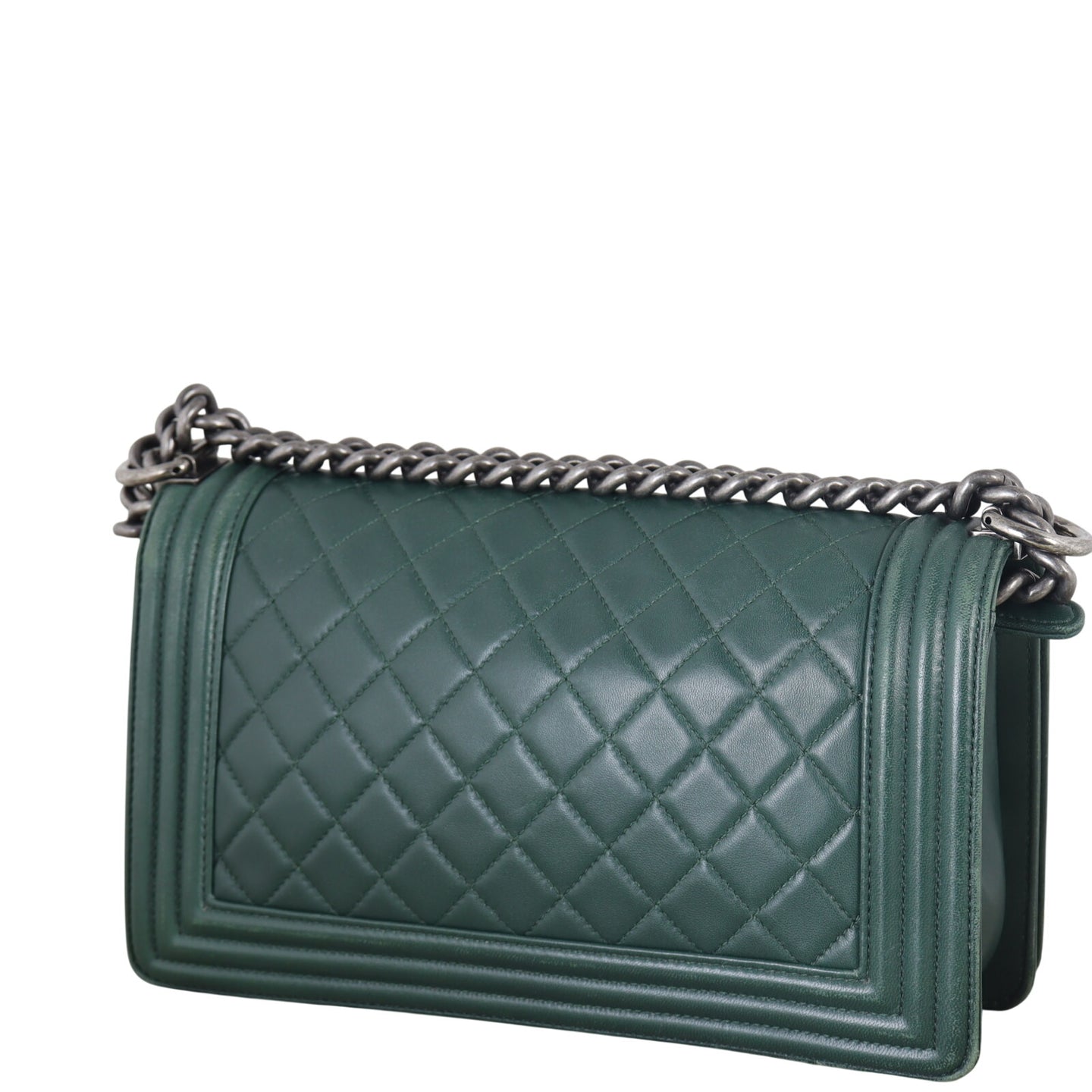 Chanel Boy Old Medium_IMG_2705.jpeg