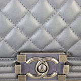 Chanel Boy Old Medium_IMG_4886.jpg