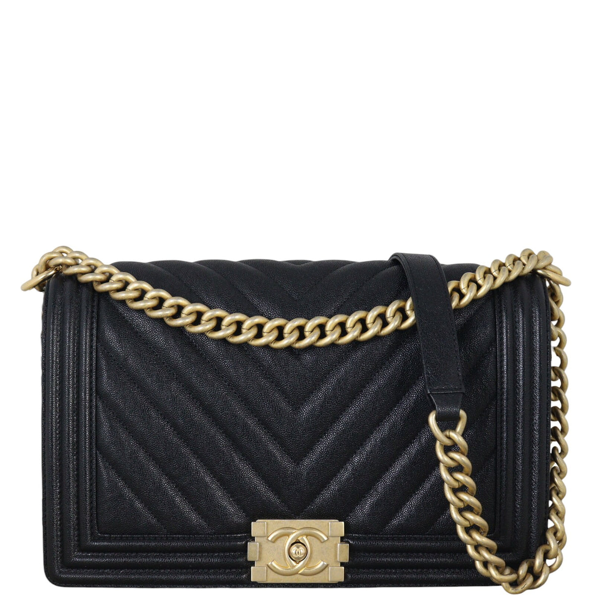 Chanel Boy Old Medium_IMG_9010.jpg