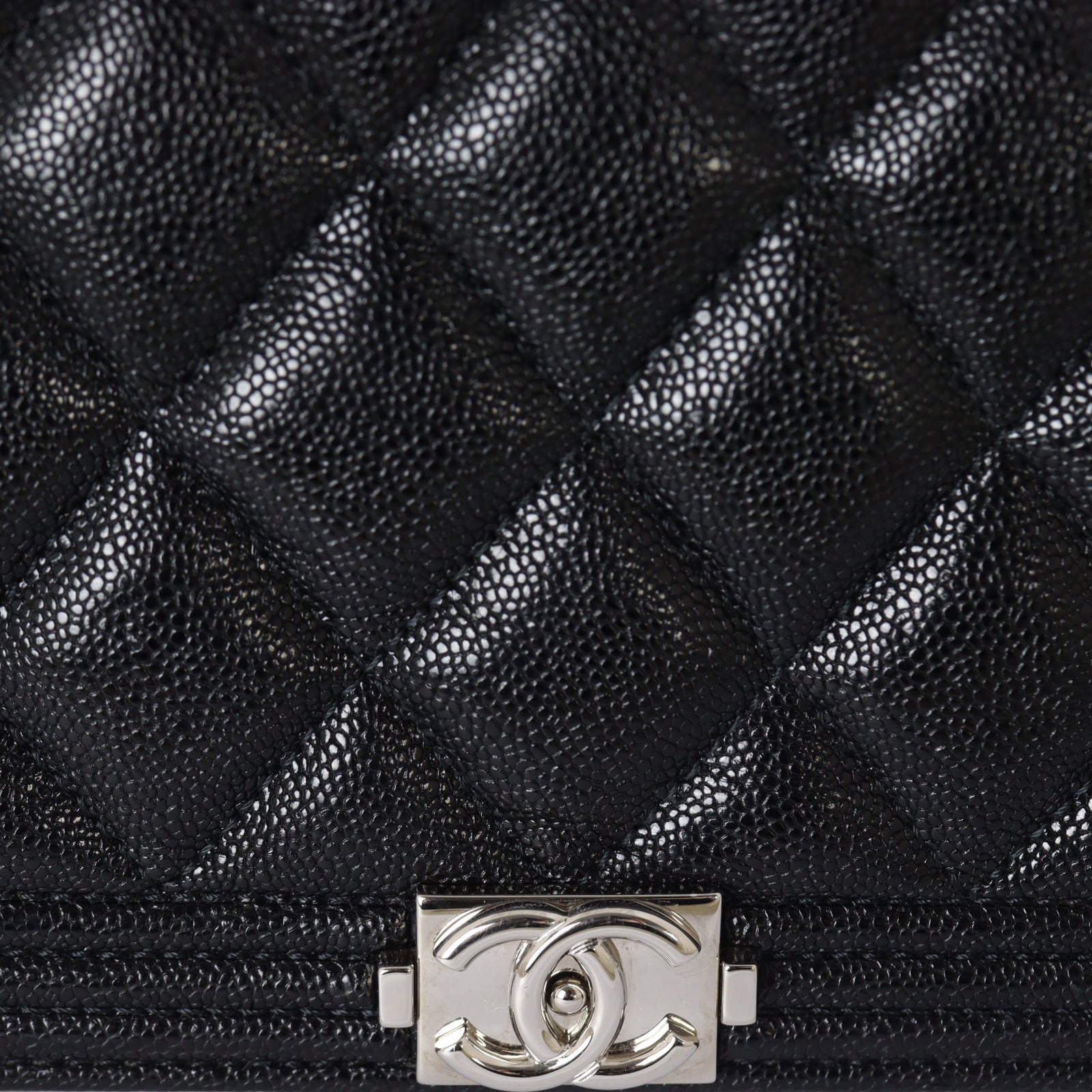 Chanel Boy Wallet on Chain_IMG_0184.jpg