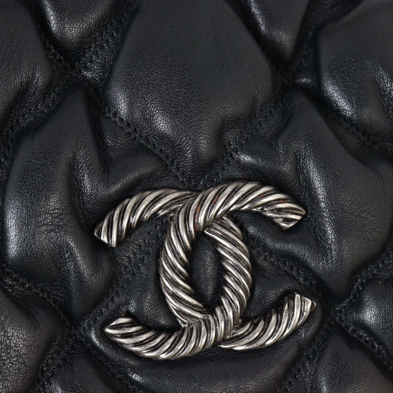 Chanel Bubble Quilt Accordion Flap Bag_IMG_2070.jpg