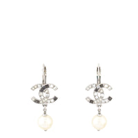 Chanel CC Baguette Pearl Drop Earrings_IMG_0474.jpg