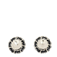 Chanel CC Button Earrings_IMG_6325.jpg