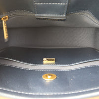 Chanel CC Hobo Denim_IMG_4098.jpg