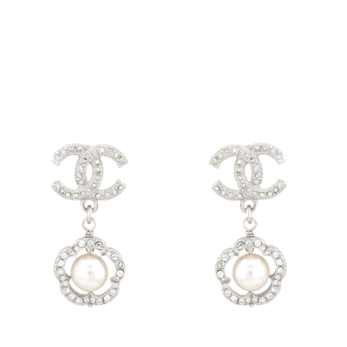 Chanel CC Pearl Flower Earrings_IMG_9314.jpg
