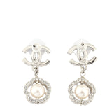 Chanel CC Pearl Flower Earrings_IMG_9322.jpg