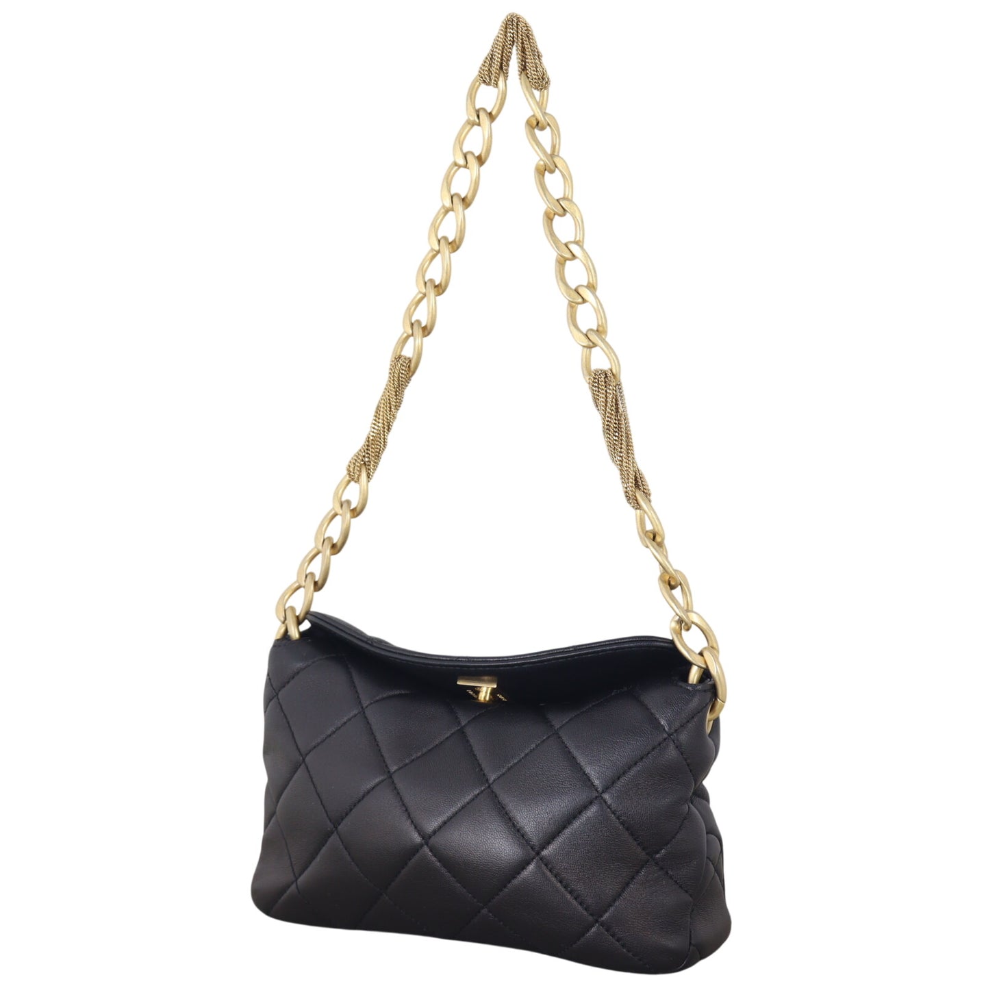 Chanel CC Quilted Lambskin Hobo_IMG_9646.jpeg