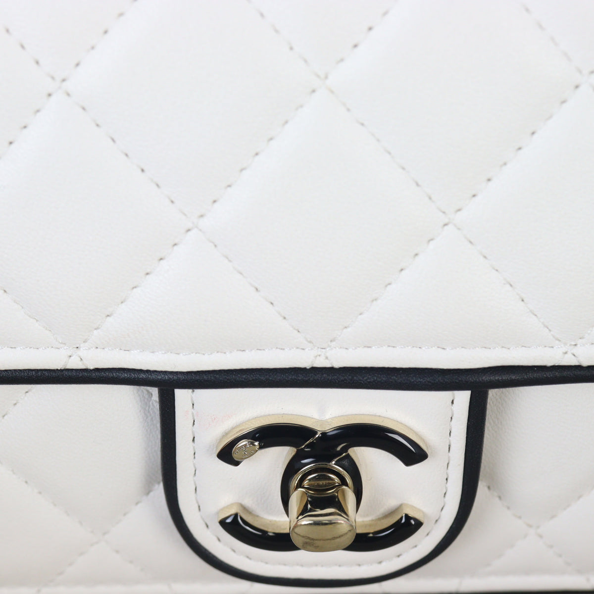 Chanel CC Resin Wallet on Chain_IMG_6558.jpg