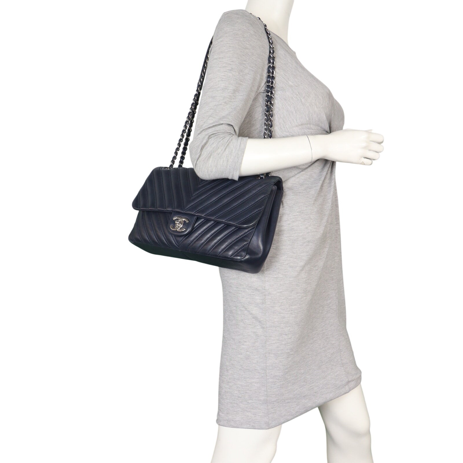 Chanel Chevron Double Stitch Single Flap Jumbo_IMG_2208.jpeg