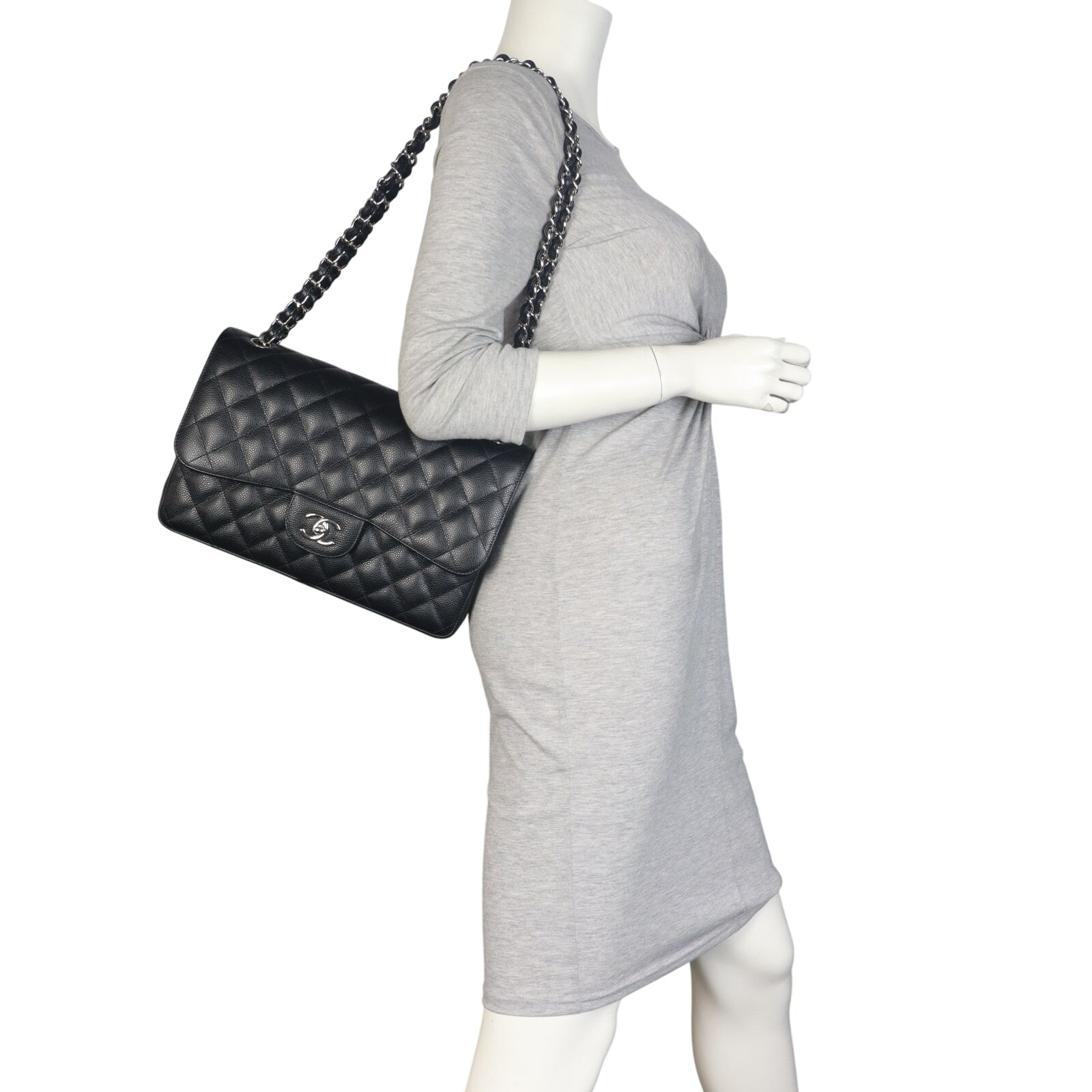 Chanel Classic Double Flap Jumbo Caviar_IMG_4248.jpeg