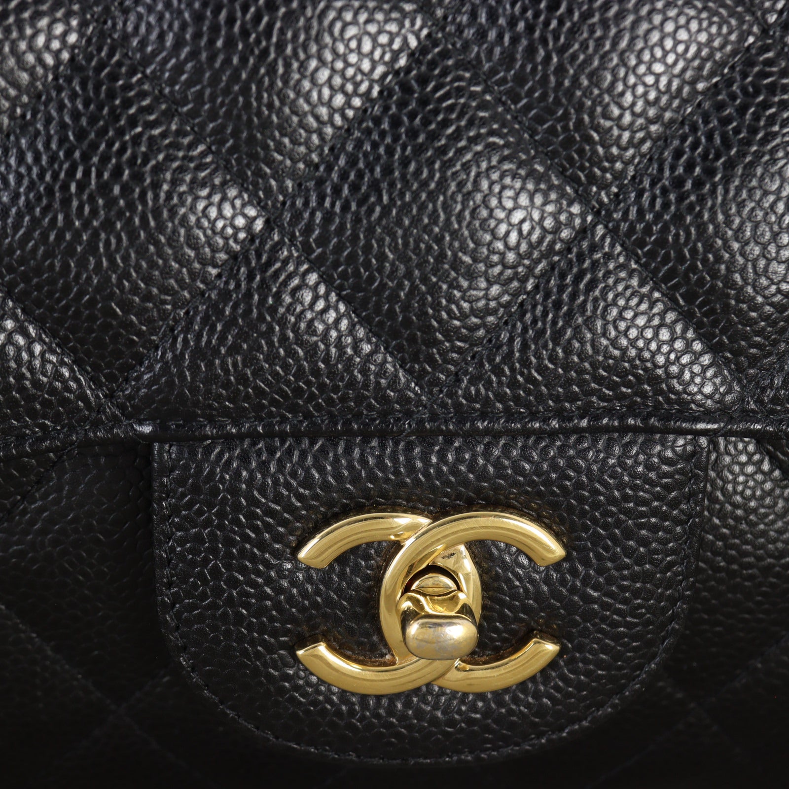 Chanel Classic Double Flap Jumbo Caviar_IMG_4875.jpg