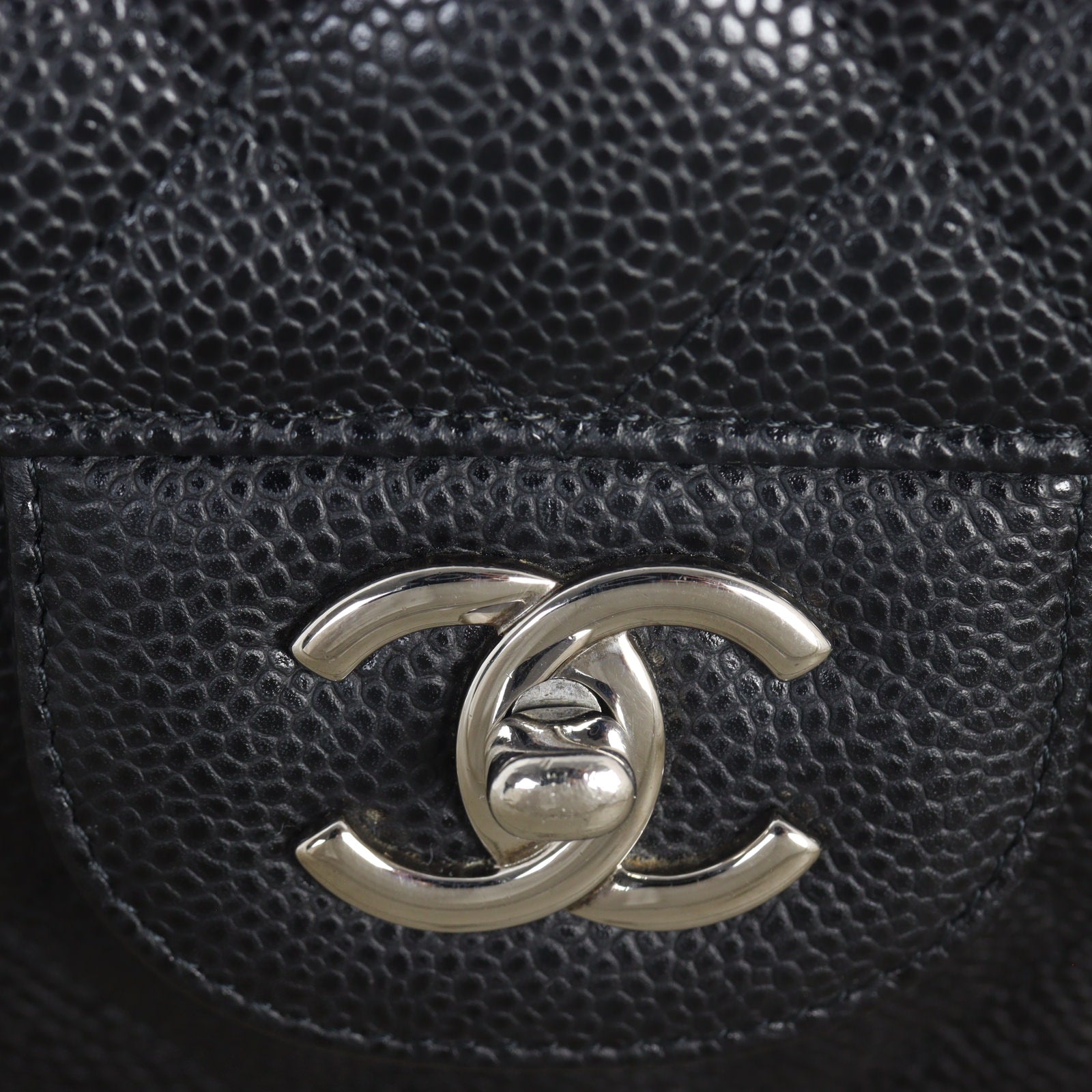 Chanel Classic Double Flap Jumbo Caviar_IMG_7909.jpg