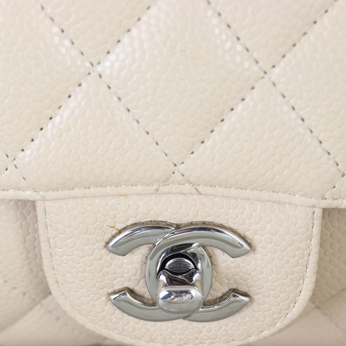 Chanel Classic Double Flap Medium Caviar_IMG_1914.jpg
