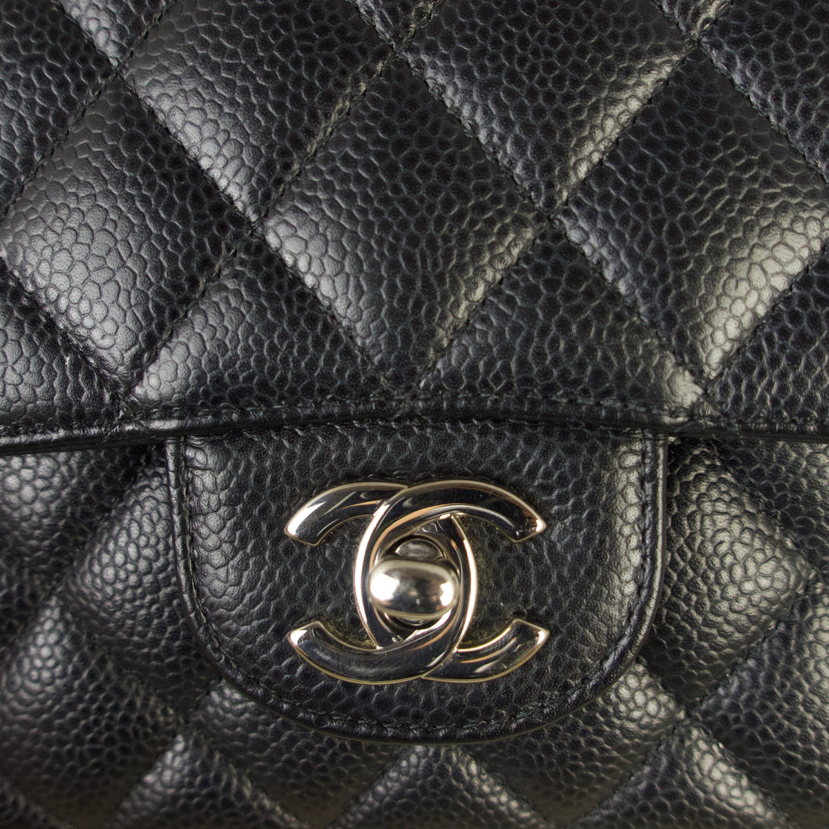 Chanel Classic Double Flap Medium Caviar__DSC5312.jpg