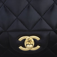 Chanel Classic Double Flap Medium Lambskin_IMG_0671.jpg