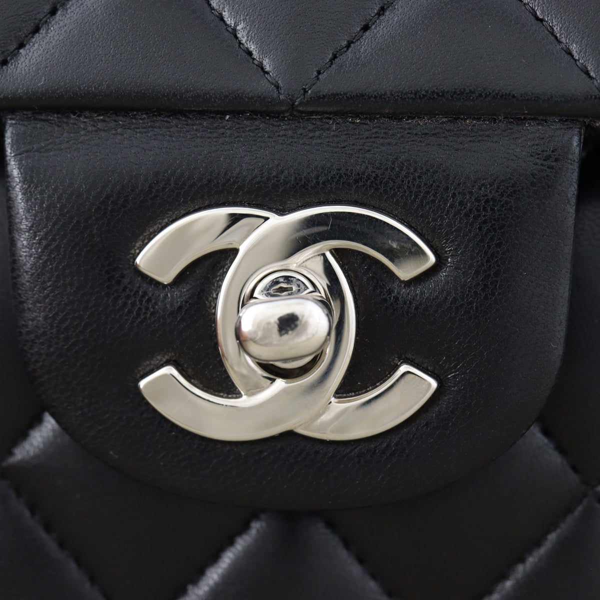 Chanel Classic Double Flap Medium Lambskin