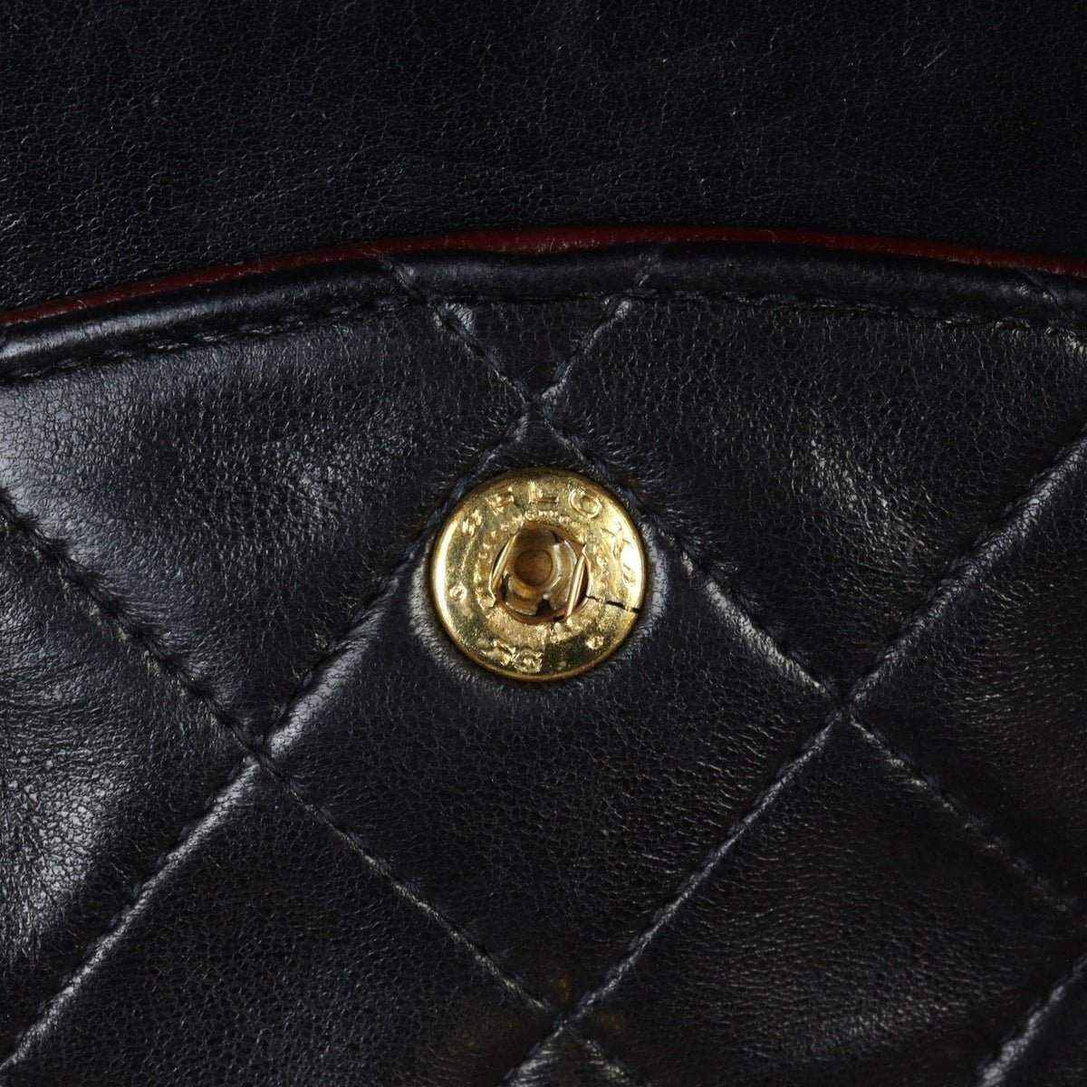 Chanel Classic Double Flap Medium Vintage_IMG_8139.jpg