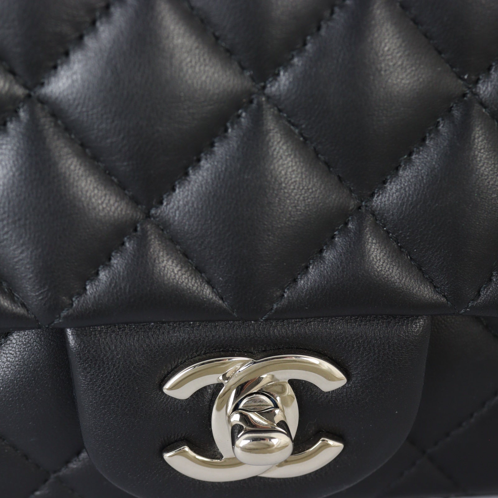Chanel Classic Flap Mini Square Bag_IMG_2749.jpg
