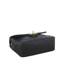 Chanel Classic Flap Mini Square Vintage_IMG_9729.jpeg