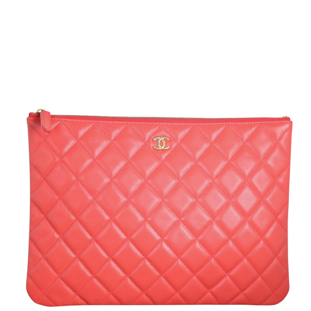 Chanel Classic O-Case Pouch Medium_IMG_4443.jpg