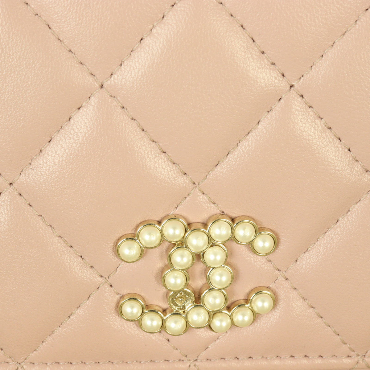 Chanel Classic Wallet on Chain Pearl_IMG_5760.jpg