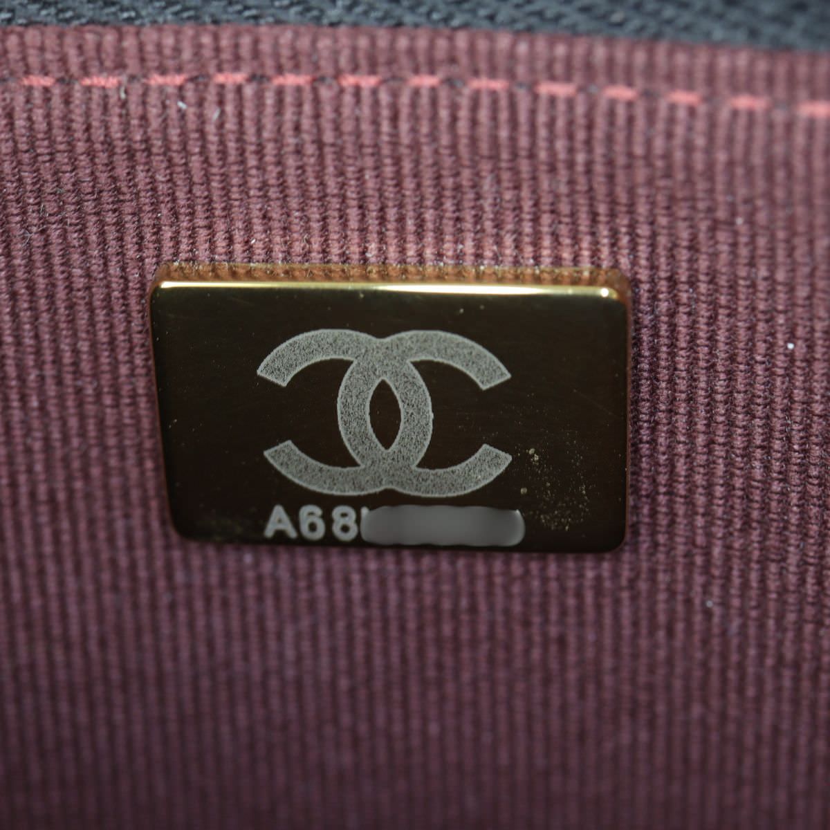 Chanel Classic Wallet on Chain_IMG_0806.jpg