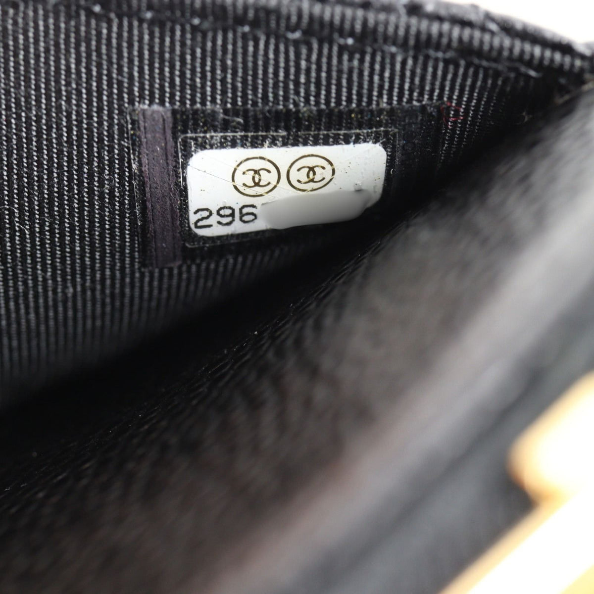 Chanel Classic Wallet on Chain_IMG_0972.jpg