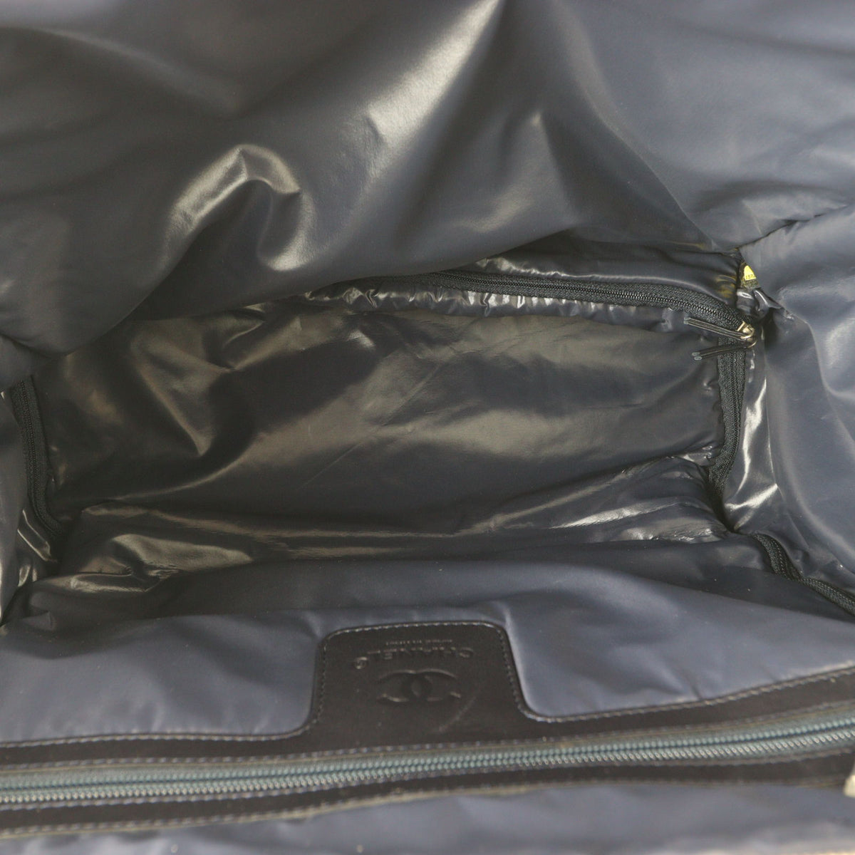 Chanel Coco Cocoon Rolling Trolley Case_IMG_0393.jpg