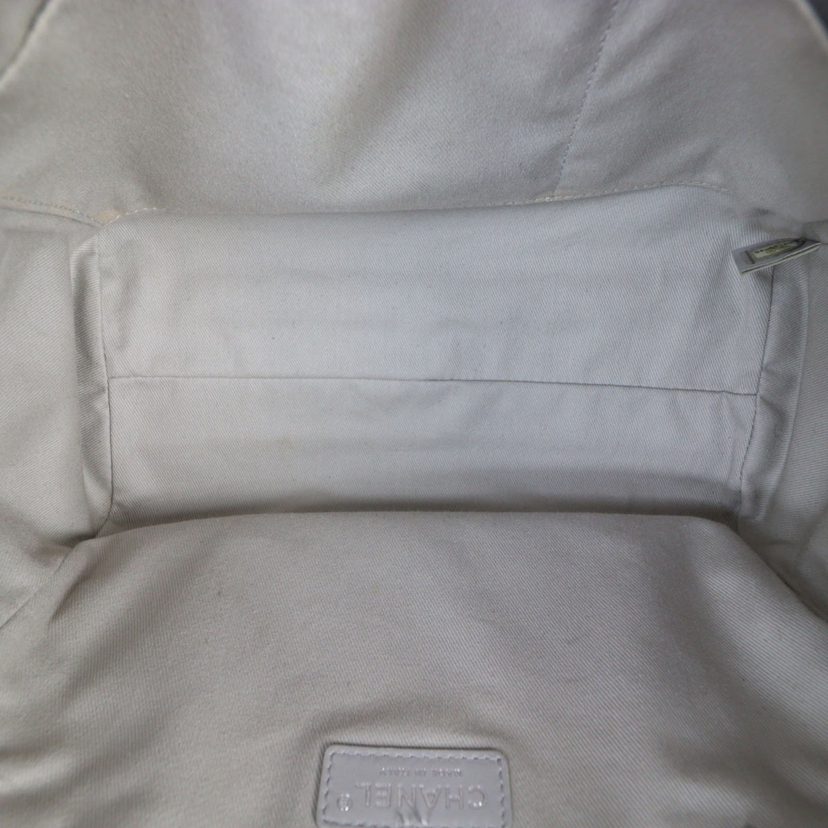 Chanel Deauville Small Tote Leather_IMG_5327.jpg
