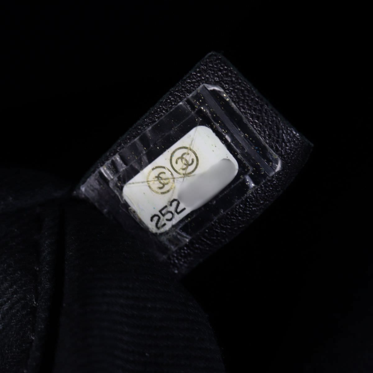Chanel Deauville Small Tote_IMG_3703.jpg