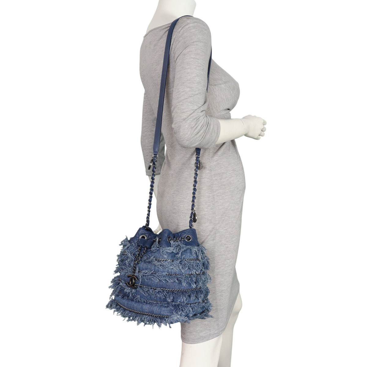 Chanel Denim Fringe Drawstring Bucket Bag_IMG_3851.jpeg