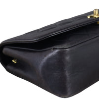 Chanel Diana Flap Bag Medium_IMG_7228.jpeg