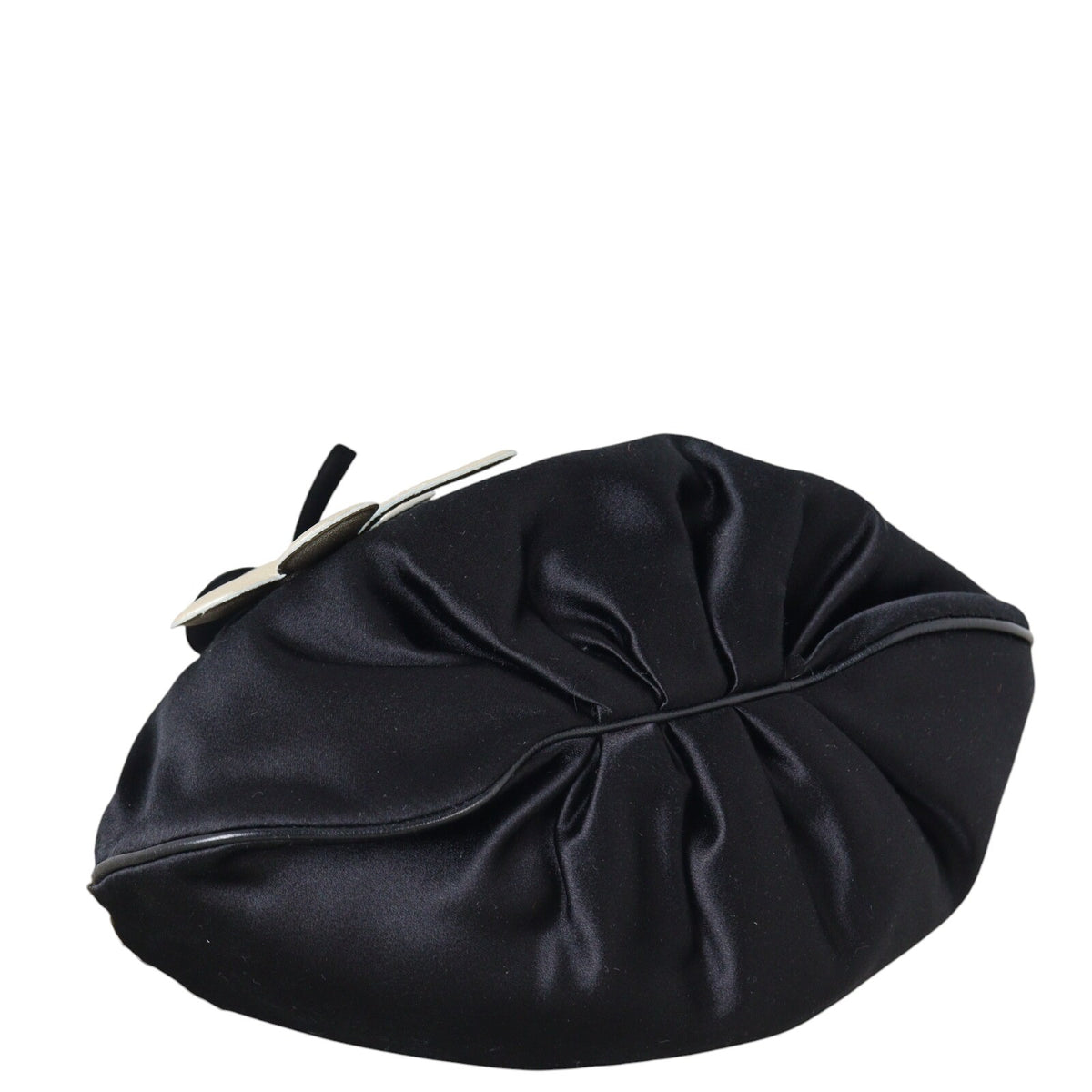 Chanel Four Leaf Clover Clutch_IMG_5262.jpg