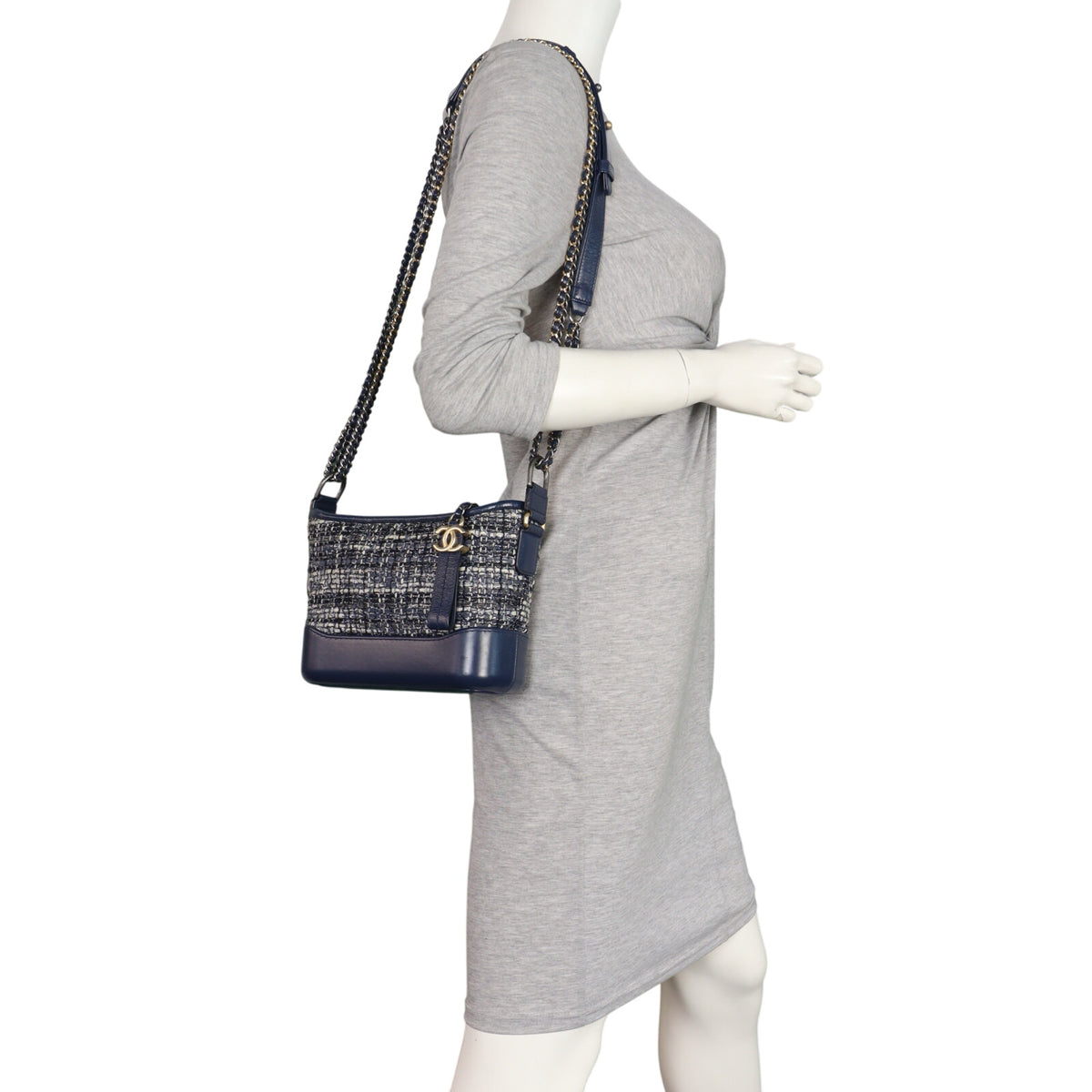Chanel Gabrielle Hobo Small Tweed_IMG_3848.jpeg